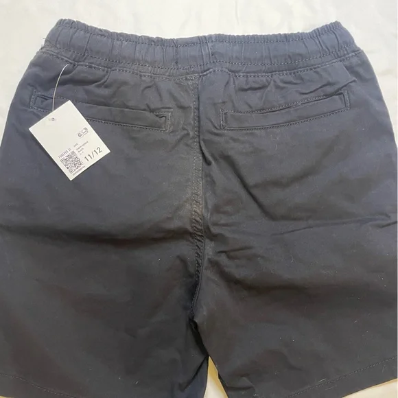 NWT Boys Forever 21 kids size 11/12 black shorts - Picture 4 of 5
